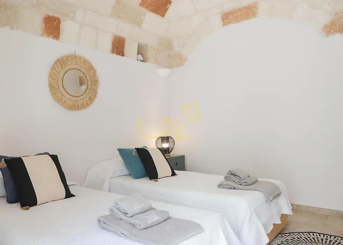 בית נופש Td Casa Marevino Seaside Terrace With Panoramic Views פולינאנו א מארה